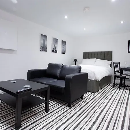 Shaftesbury Apartment Leeds (West Yorkshire)