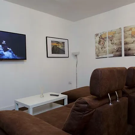 Shaftesbury Apartment Leeds (West Yorkshire)